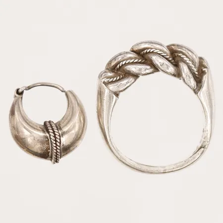 Diverse silversmycken, defekt, silver Vikt: 13,5 g
