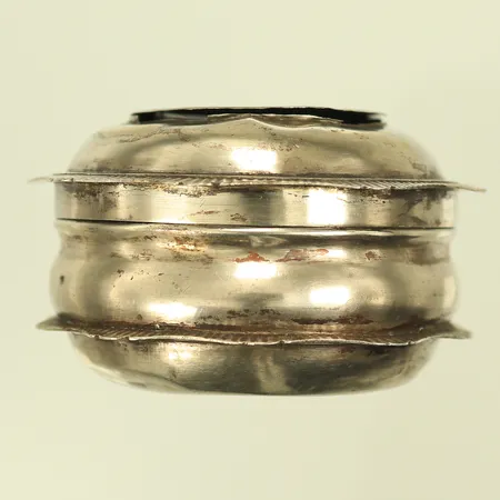 Ask med mönster, Ø5cm, höjd 3cm, bucklig, gravyr, Silver 830/1000, 25,5g Vikt: 25,5 g