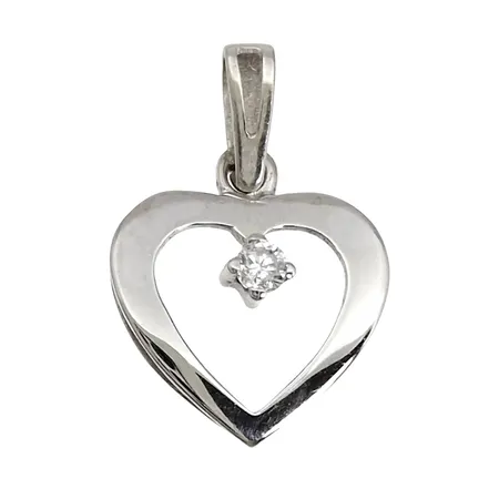 Hänge Hjärta, 18K vitguld, Diamant 0,04ct, svensk kontrollstämpel, längd inkl. ögla 18 mm, bredd 12 mm Vikt: 0,9 g