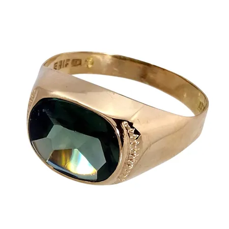 Klackring, 18K guld, grön Spinell 9x11 mm, Ebif, DE, Falköping, svensk kontrollstämpel, Ø19,0 mm, bredd 3-11 mm Vikt: 2,7 g