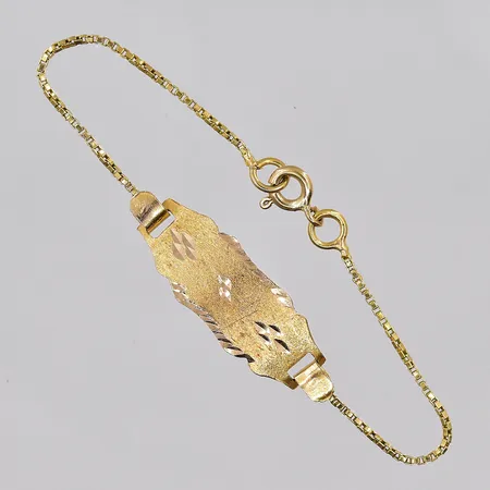 Barnarmband, 13,5cm, bredd mittdel 9,3mm, 18K Vikt: 2,2 g