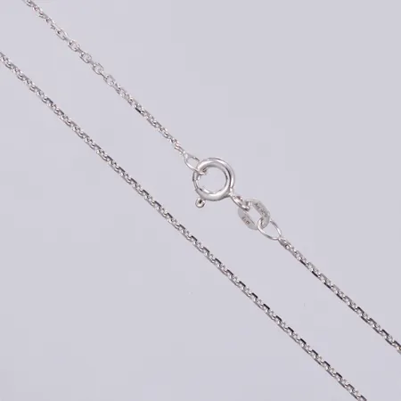 Kedja ankar, längd ca 41,5cm, bredd ca 1mm, silver Vikt: 2 g