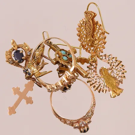 Guld diverse, skador finns, 14K 11,4g.