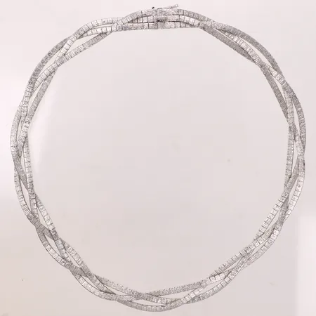 Collier flätat, längd ca 42cm, bredd 8,5mm, silver 925/1000 Vikt: 44,9 g