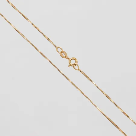 Kedja Venezia, längd ca 38cm, bredd 0,8mm, 18K Vikt: 2,3 g