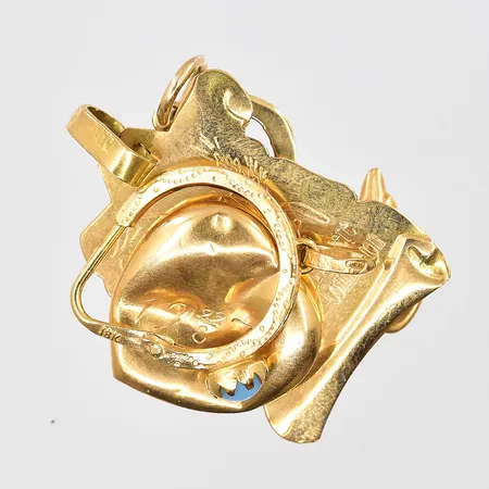 Diverse guld, defekter, stenar, 18K Vikt: 6,1 g