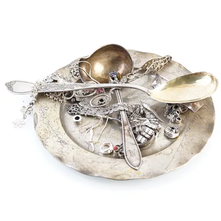 Diverse silver Vikt: 382 g