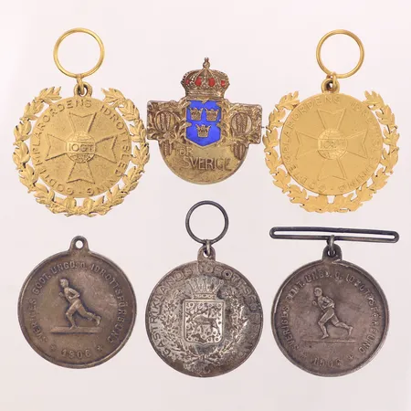 6 Plaketter, personlig gravyr, silver 830/1000 Vikt: 81,1 g