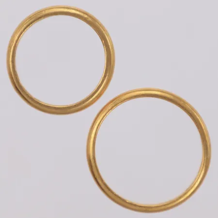 2 Ringar, gravyr, 23K  Vikt: 10,1 g