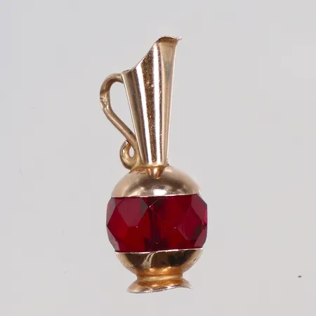 Hänge Kanna med röd sten/glas, längd 23mm, otydligt stämplad, 18K Vikt: 2 g
