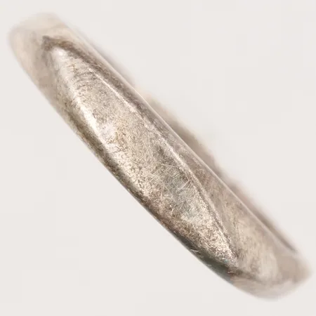 Ring, stl 18, silver Vikt: 3,1 g