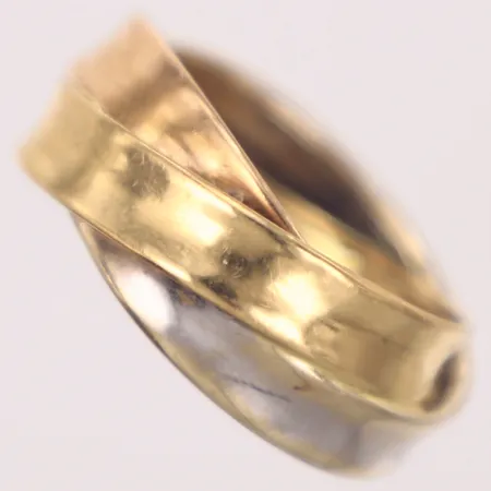Ring stl 16½, bredd 7,8mm, gulguld/ vitguld/ rödguld, GHA, 18K Vikt: 2,8 g