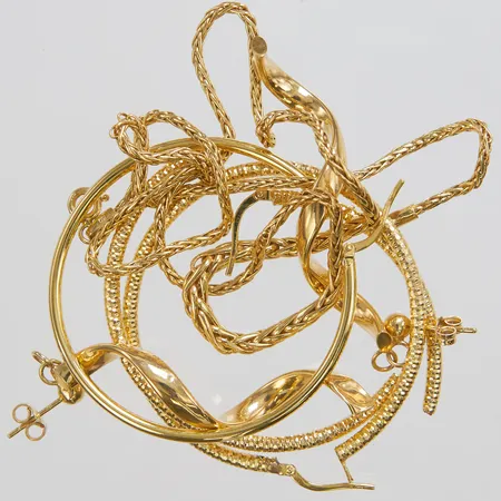 Diverse guld, defekta, 18K Vikt: 11,6 g