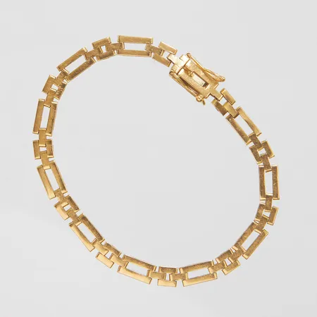 Armband, längd ca 17cm, bredd 4,5mm, bruksslitage, 18K Vikt: 8,7 g