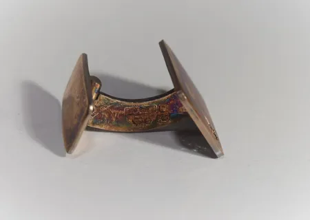 Ett par manschettknappar, längd 1,6cm bredd 1,2 cm 925/1000  Vikt: 9,8 g