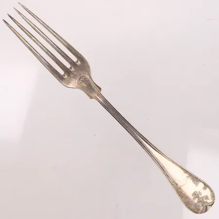 Gaffel, modell Gammal fransk, längd 21cm, gravyr, silver 830/1000 Vikt: 60,7 g