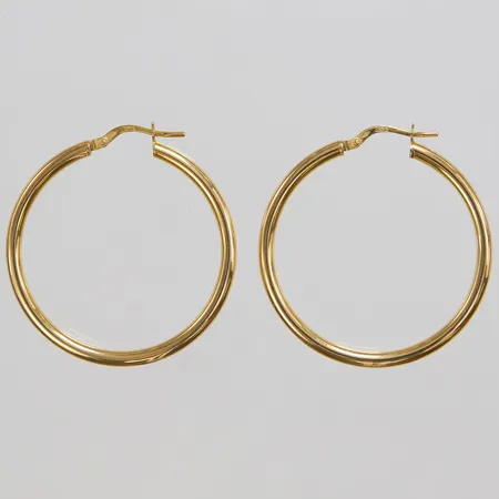 Ett par örhängen creoler, Ø 36mm, bredd 2,5mm, ihåliga, GHA, 18K Vikt: 3 g
