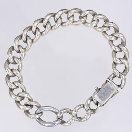 Armband defekt, en länkdel utbytt ej silver, silver 830/1000 Bruttovikt: 29,1g Vikt: 29,1 g