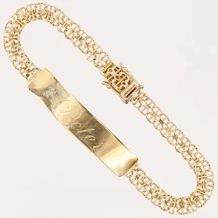 Armband X-länk med stav samt namnbricka, längd: 18cm, bredd: 5-9mm, gravyr, repor, 18K guld.  Vikt: 7,7 g