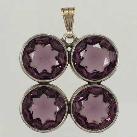 Hänge, lila imitationsstenar, skadade, längd 40mm, bredd 31,3mm, H.Bröms, tenn