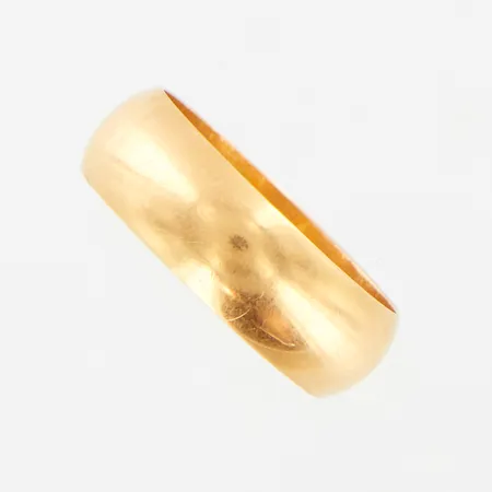 Ring, stl 17, bredd ca 6mm, gravyr, 18K Vikt: 5 g