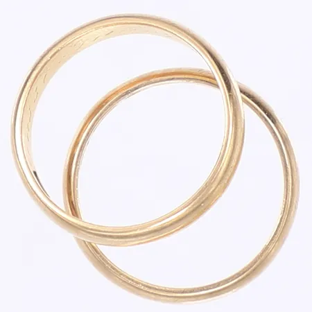 2 Ringar, stl 17, bredd 3mm, tillverkade i Göteborg 1959, gravyr, 18K Vikt: 6,5 g