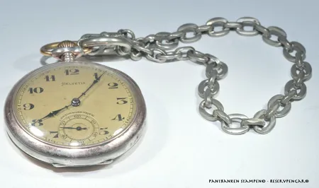 Fickur Helvetia AntimagnetiqueNr 3810136, vikt inkl kedjan  Ø 48 mm Vi lämnar ingen funktionsgaranti! Vikt: 0 g