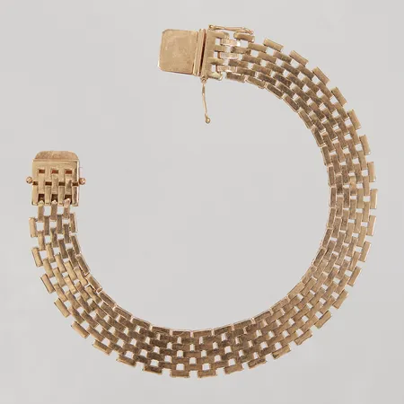 Armband, Korridorlänk, 19cm, bredd 10,8mm, mindre lödning vid lås, Clareus år 1989, 18K,  Vikt: 27,4 g