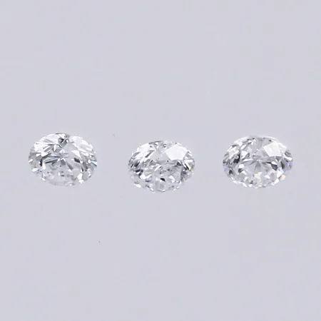 Lösa diamanter ca 3x0,05ct TW (G)/VS-Si  Vikt: 0 g