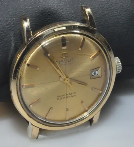 tissot visodate automatic seastar 35,4 gr. Defekt armband. 35743 1604 Vikt: 0 g