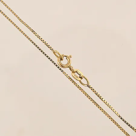 Kedja Venezia, längd 39cm, bredd 0,8mm, ojämnheter, 18K  Vikt: 2,3 g