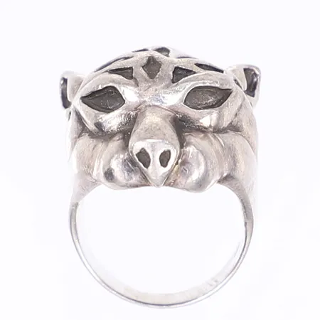 Ring i form av rovdjur, stl 20, bredd 5-30mm, silver 925/1000 Vikt: 23,9 g