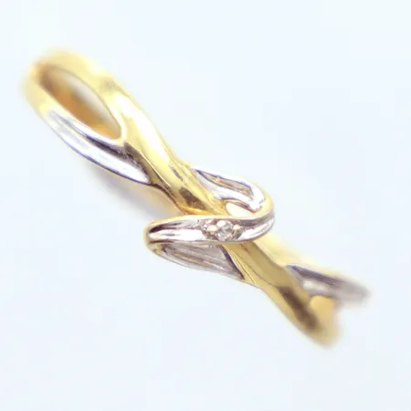 Ring Guldfynd Ø19mm, 18k  Vikt: 1,6 g