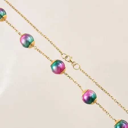 Collier Ankar med färgade imitationspärlor, längd 68cm, bredd 2-12mm, pärlor med slitage, 18K  Vikt: 41,4 g
