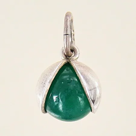 Hänge med grön sten, 15x8mm, silver 830/1000 Vikt: 1,6 g