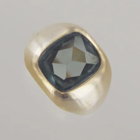 Klackring Ø 19¾ bredd 15,48 mm, 18k, 6,1 gr Vikt: 6,1 g