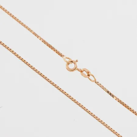 Collier Venezia, längd ca 50 cm, bredd 1.1 mm, 18k. Vikt: 5,8 g
