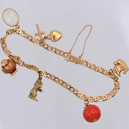 Armband, valsad Ankar, 19cm, 6 Berlocker, stenar, en berlock 9K, 18K Vikt: 17,5 g