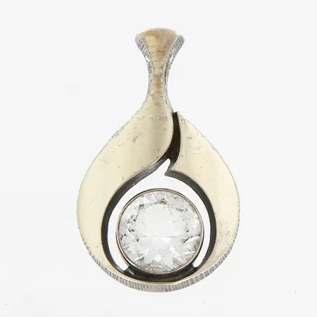 Hänge med Bergskristall, Karl Laine, Finland, 32mm, bredd: 20mm, silver 925/1000  Vikt: 4,8 g