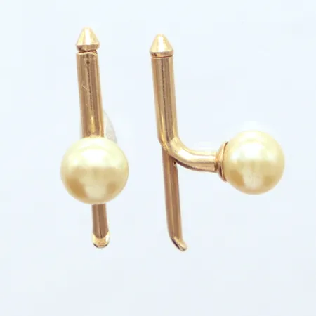 Ett par manschettknappar oäkta pärlor,  2cm, 14k  Vikt: 2,5 g