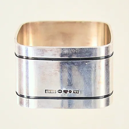 Servettring, Ø35mm, silver 830/1000 Vikt: 24,9 g
