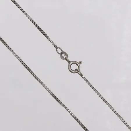 Kedja, Venezia, längd 45,5cm, bredd 1,1mm, 835/1000 silver Vikt: 3,7 g