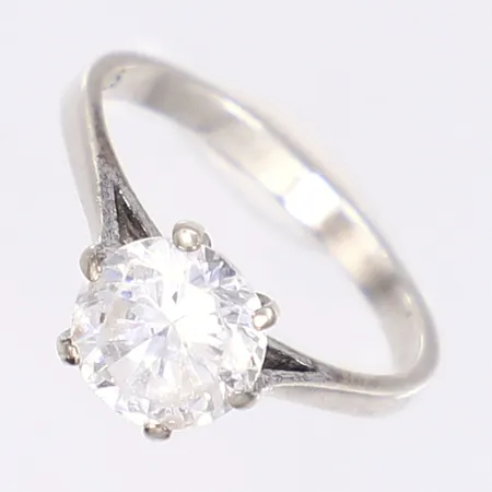 Ring med vit sten, stl 17¼, bredd 2-8mm, bruksslitage, slitage på sten, silver 925/1000 Vikt: 2,9 g