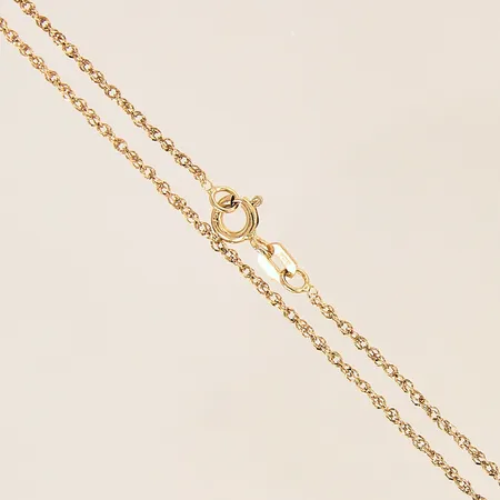 Collier, längd 42,5cm, bredd 1mm, GHA, 18K Vikt: 1,8 g