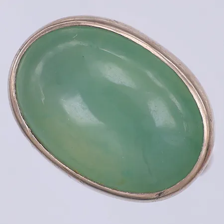 Ring, troligen jadeit, stl 16½, Mats Eskils år 1985, 18K Vikt: 12,2 g