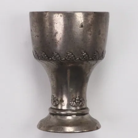 Pokal, höjd 6,5cm, Ø4,5cm, C.G Hallberg, år 1931, silver Vikt: 23,6 g