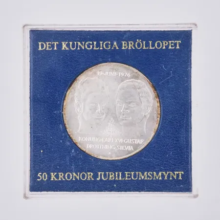 Jubileumsmynt, Nominellt värde 50kronor, det kungliga bröllopet, 19 Juni 1976, Konung Carl XVI Gustaf Drottning Silvia, silver Vikt: 27 g