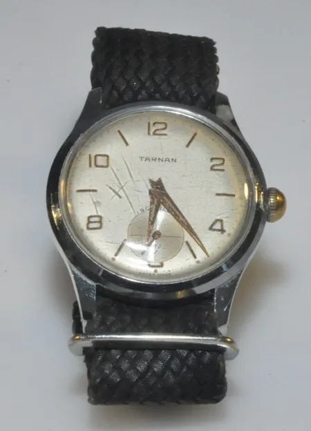 Herrur Tärnan Incabloc stål , diam 30 mm, repigt glas Fungerar, vi lämnar ingen funktionsgaranti Vikt: 0 g