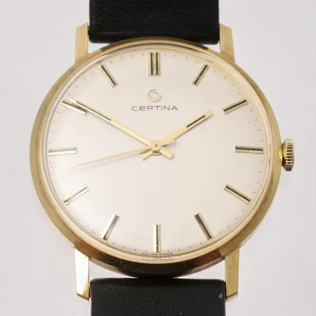 Herrur Certina i 18K guld, Ø34mm, manuell, gravyr: För nit och redlighet i rikets tjänst, läderband, inga tillberhör. Vikt: 0 g