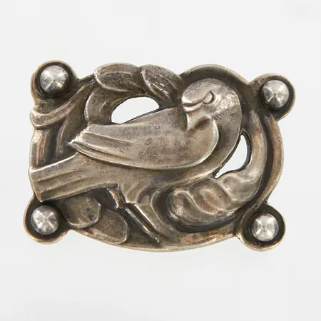 Brosch, Georg Jensen 21x27mm, numrerad 111, avbruten nål, silver 830/1000 Vikt: 5,5 g